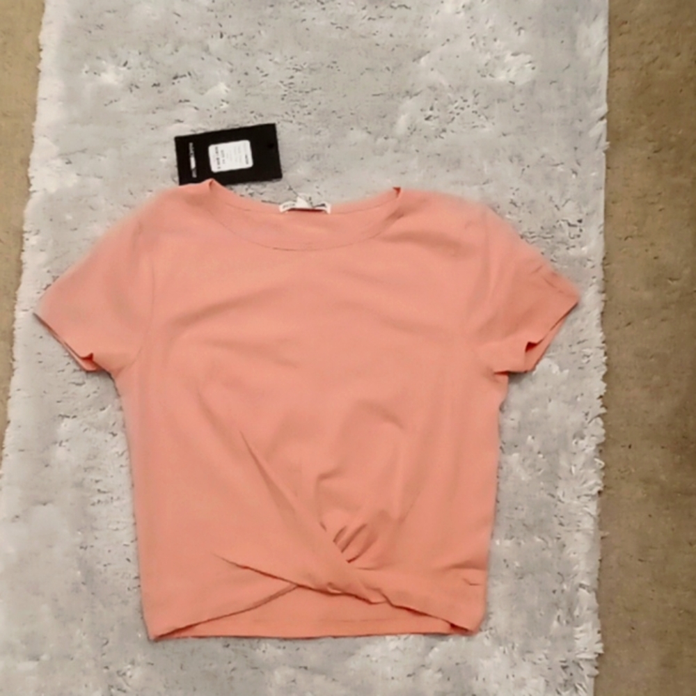 Fashion Nova blush holly twist front tee
